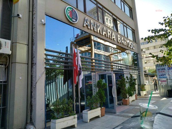 Ankara Barosu'ndan Yeni Akit hakkında suç duyurusu