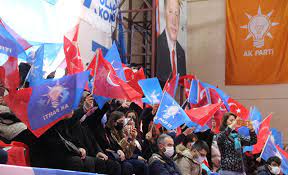 Metropoll: "Seçmenin yüzde 53,7'si, AKP'nin iktidardan düşeceğini söylüyor"