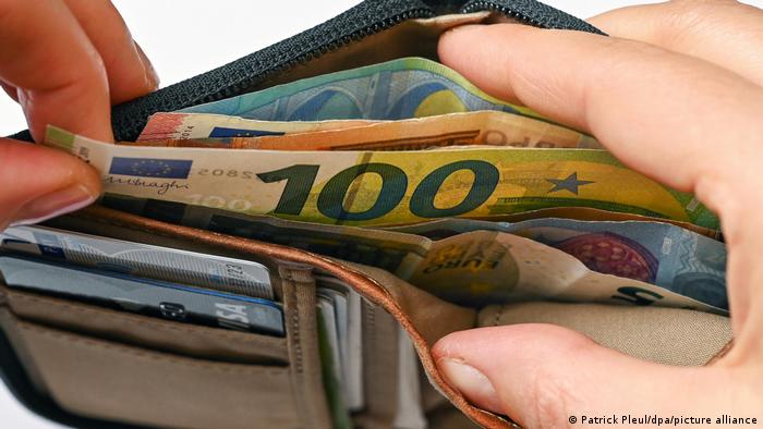 Almanya'da enflasyon yüzde 4'lere çıktı