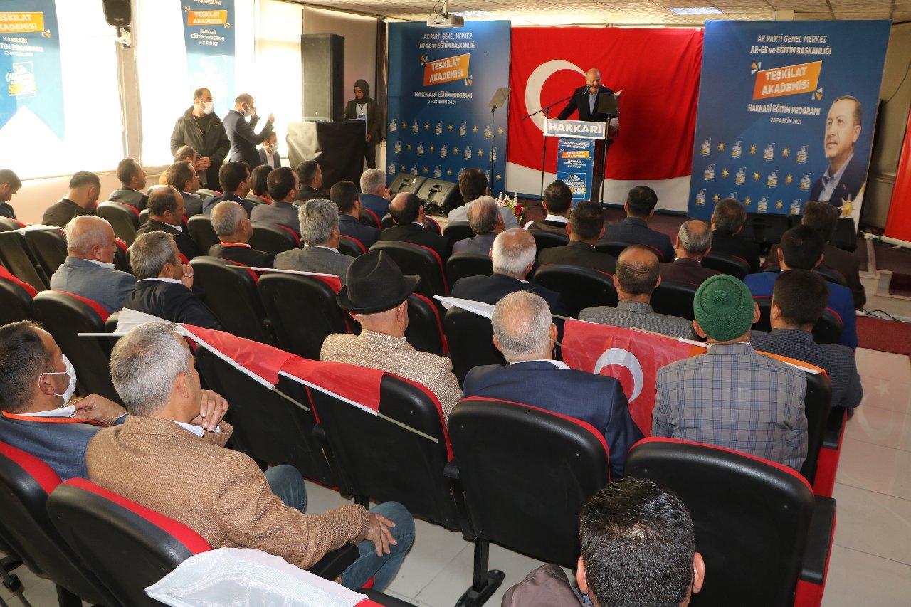 Soylu: 10 tane büyükelçiyle bize ayar vermeye çalışıyorlar; neymiş hukukun üstünlüğü...