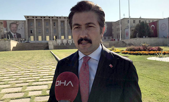 AKP'li Özkan: Kavala'nın salıverilmesini talep etmek yaptırım gerektirir