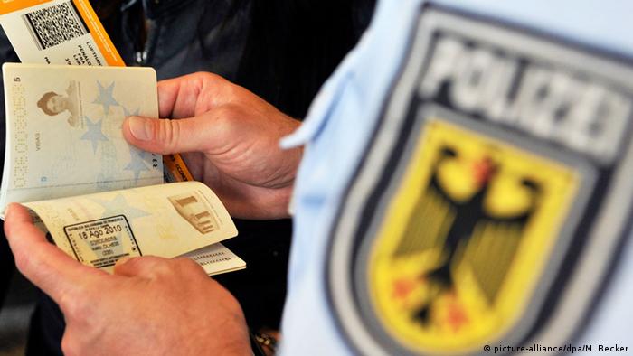 Gri pasaportla insan kaçakçılığı davası başlıyor