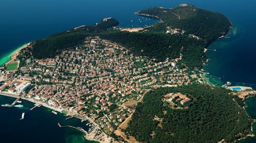 Adalar'ın Özel Çevre Koruma Bölgesi” ilan edilmesiyle, Adalar'da yetki İBB'den Bakanlığa geçti