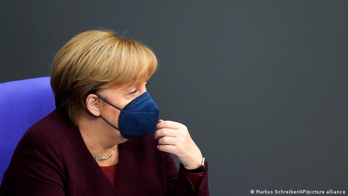 Merkel: Çok zor haftalar bizi bekliyor