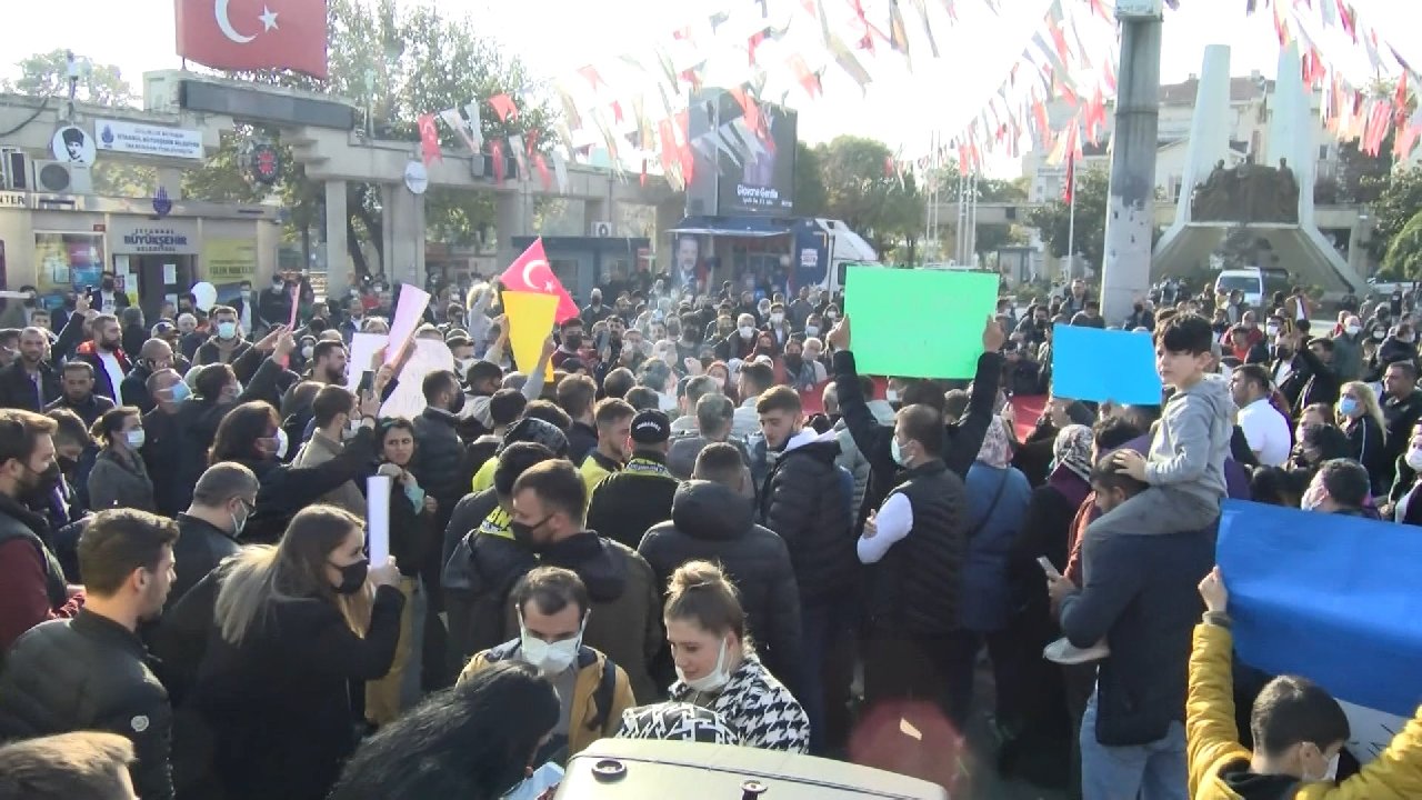 İstanbul'da gösteri: Pandemi nedeniyle izne çıkarılan 91 bin mahkum cezaevine dönmek istemiyor