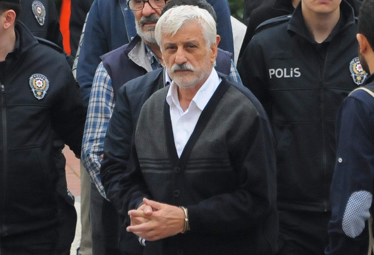 "Sahte peygamber"  Şaban Özdil'e dolandırıcılıktan hapis cezası