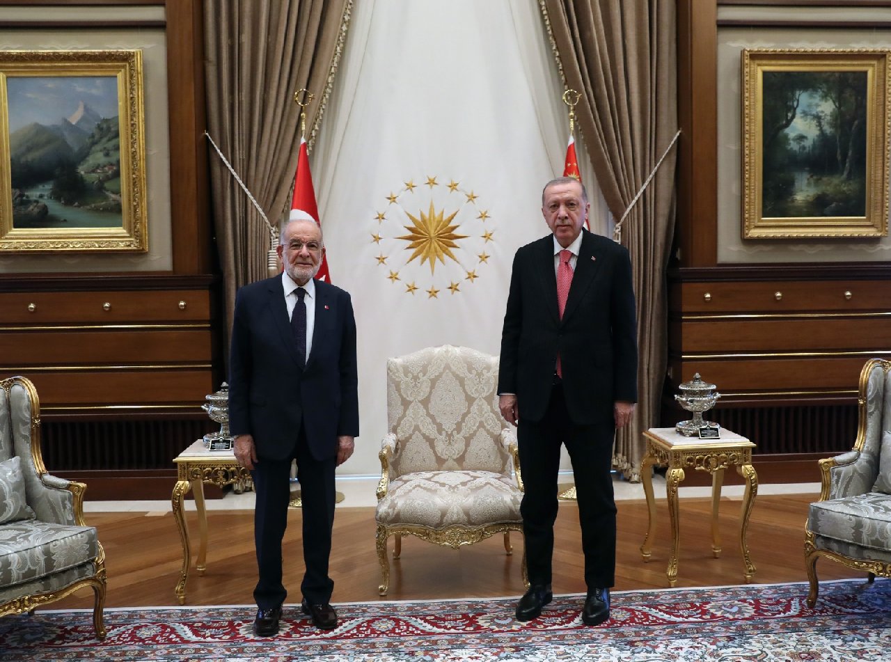 Karamollaoğlu, Erdoğan'a verdiği yanıtı açıkladı: "Denetlenmeyen bir başkanlık sistemine destek vermemiz mümkün değil"