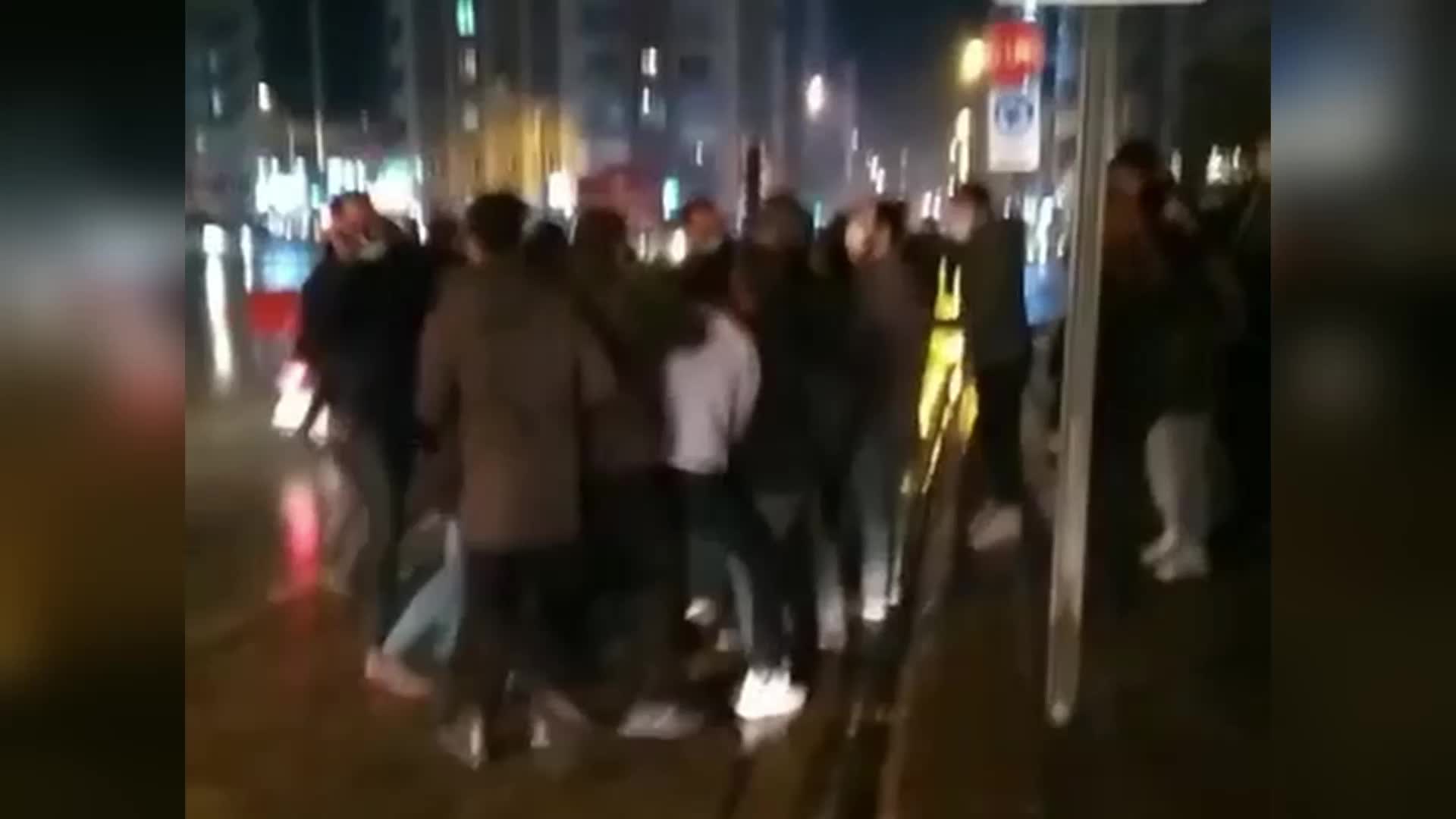 Eskişehir'deki döviz protestosunda 8 kişi gözaltına alındı