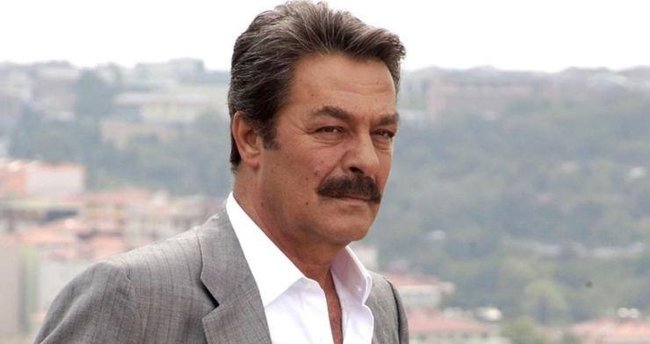 Kadir İnanır yoğun bakımdan çıktı