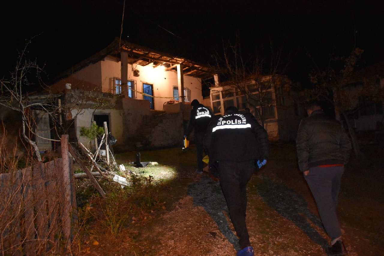 Kırıkkale'de 5 kişi, 78 yaşındaki adamı evinde darp edip parasını çaldı