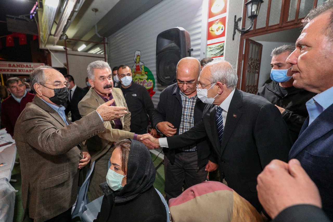 Kılıçdaroğlu'ndan astsubay Celil Mutlu'nun ailesine taziye ziyareti