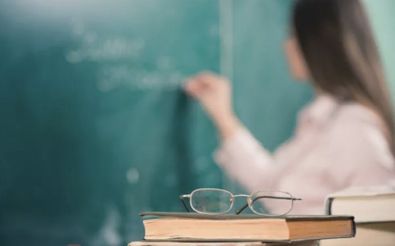 Öğretmenlik Meslek Kanunu'nun detayları belli oldu: Sözleşmeli - kadrolu ayrılı kaldırılıyor
