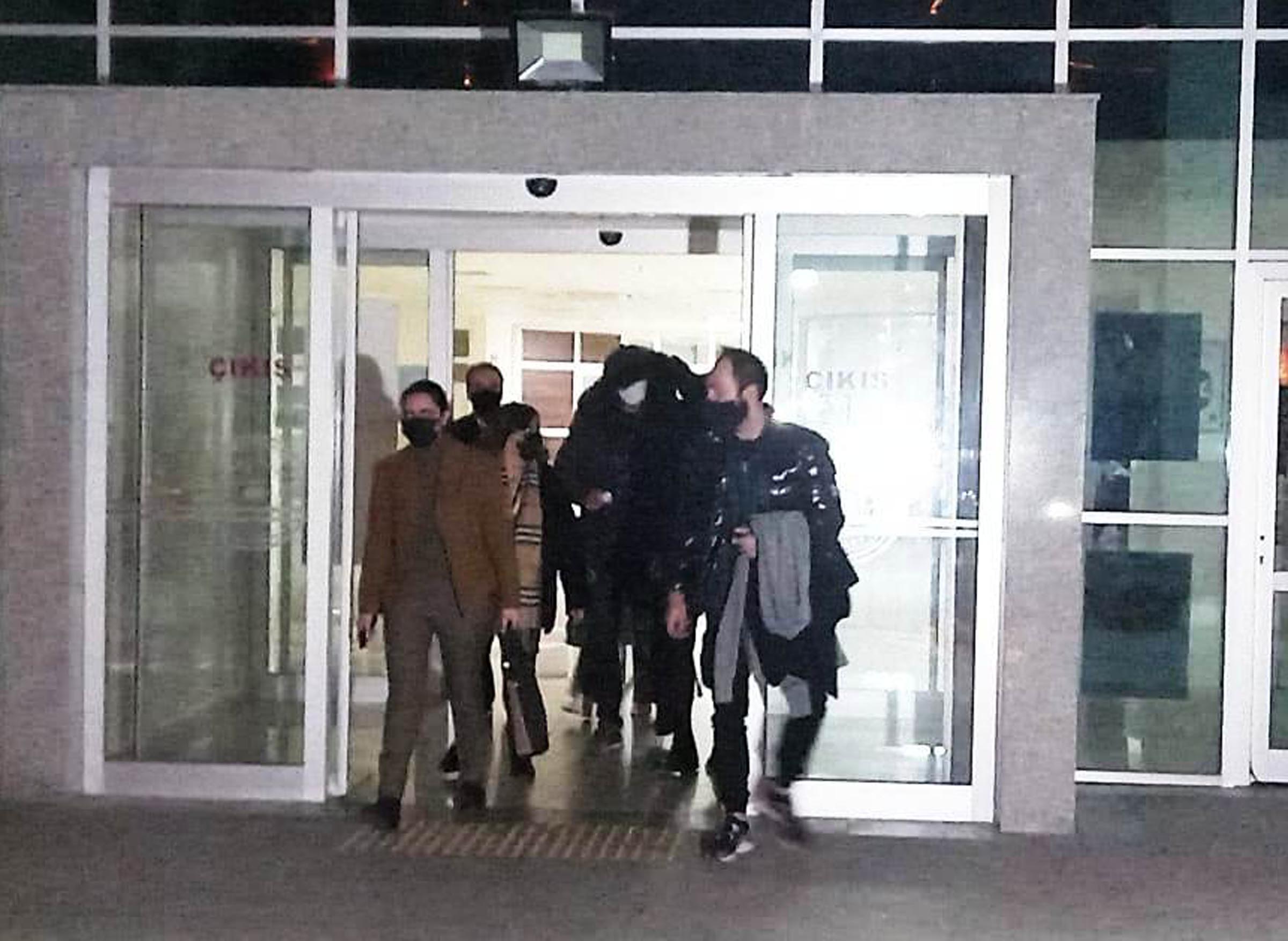 Turistik gezi için geldiği Edirne'de askeri yasak bölgeye giren Yunanistan polisi gözaltına alındı, yurtdışı çıkış yasağı konularak serbest bırakıldı