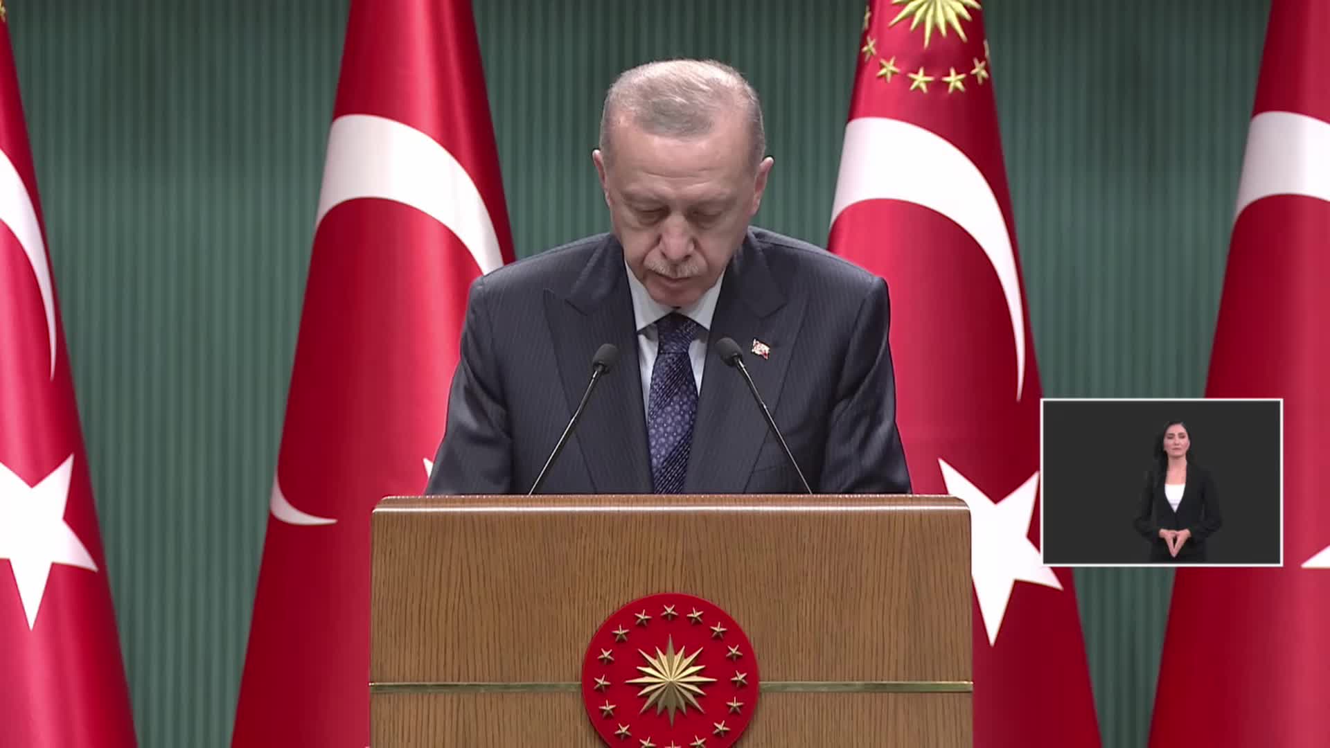 Erdoğan: “Bankada, yastık altında, kasasında parası, özellikle de dövizi bulunanlara çağrı yapmak istiyorum..."