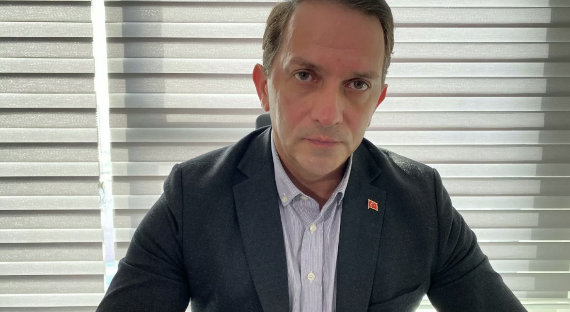 AKP'li Mücahit Birinci'nin otel kayıtlarına eriştikleri iddiasıyla 8 polise soruşturma açıldı, 1 polis görevden alındı