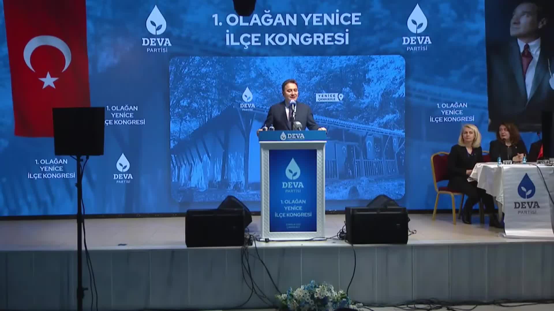 Babacan: Erdoğan'ın dürtülerine bağlı, şahsileşmiş dış ilişkilerinin bedelini haksız yere hapis yatan vatandaşlarımız ödüyor