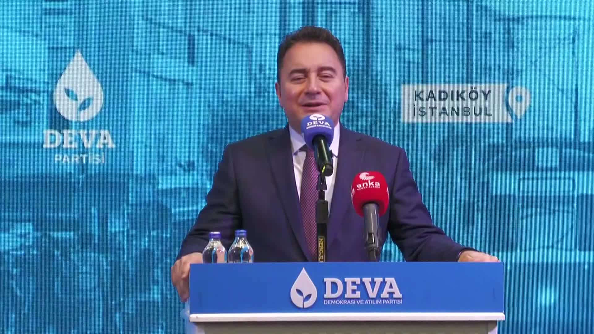 Babacan: Erdoğan koca Türkiye'yi "Sims" oyunu sanıyor