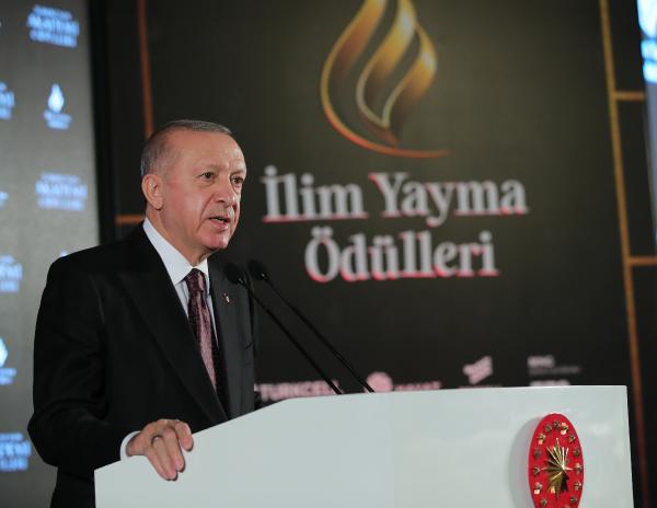 Erdoğan: "Anırsalar da anırmasalar da elhamdülillah biz, doğru yoldayız"