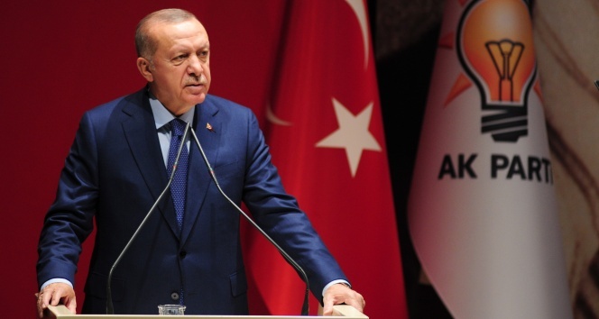 Erdoğan'dan Boğaziçililere: "Siz öğrenci misiniz yoksa rektörün odasını basmaya kalkışan terörist misiniz?