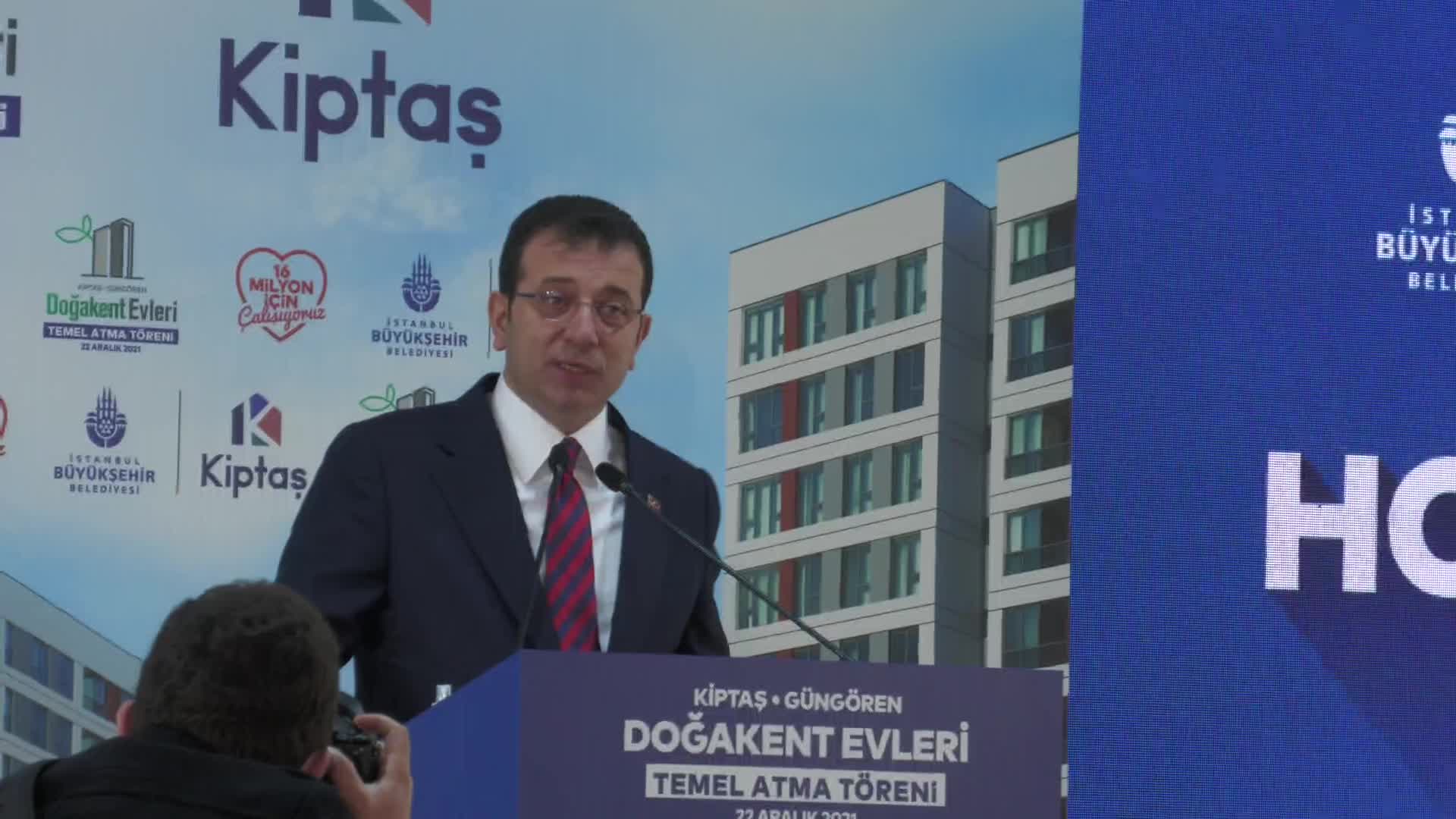 İmamoğlu: Doların 17'ye çıkmasına mı üzülelim, 13'e düşmesine mi sevinelim?