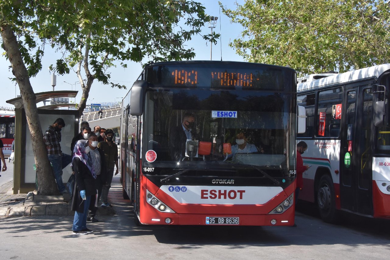 İzmir'de toplu ulaşıma yüzde 35 zam