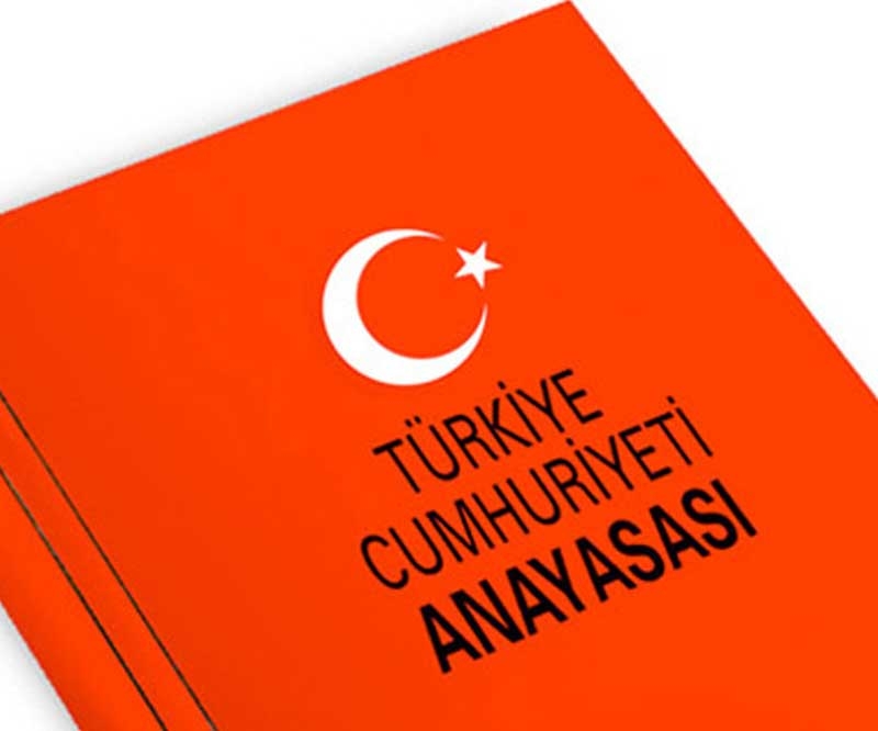 AKP’nin yeni anayasa için yol haritası: Dinsel ve milli hassasiyetlere yönelik düzenleme