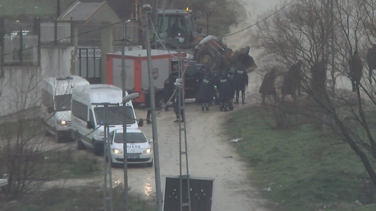 Büyükçekmece'de ceset arama çalışmaları üçüncü gününde