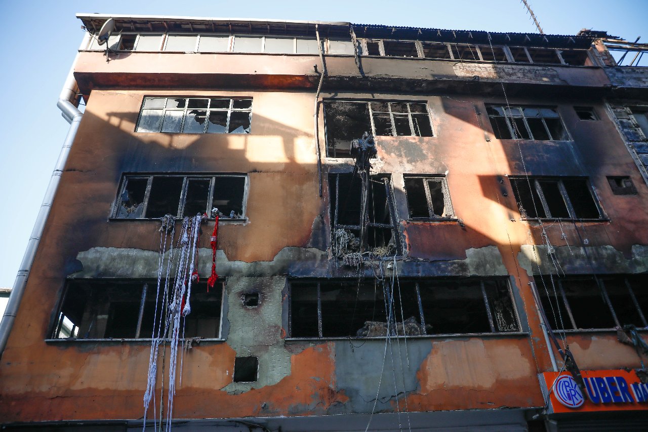 Güngören'de 5 işçinin öldüğü yangınla ilgili 3 kişi tutuklandı