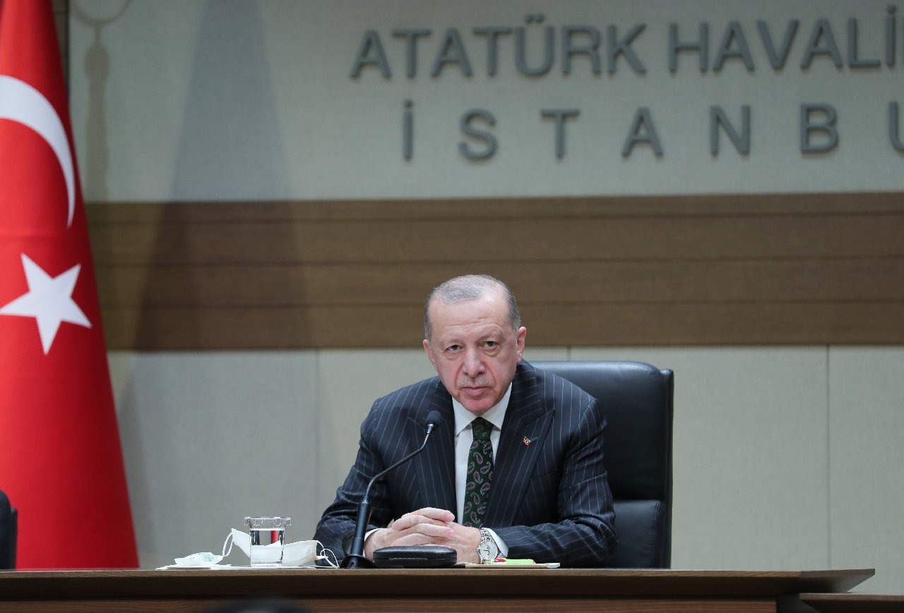 Erdoğan: Attığımız adımlara karşı ters adımlar atanlara yönelik şiddetli cezai müeyyideler uygulayacağız