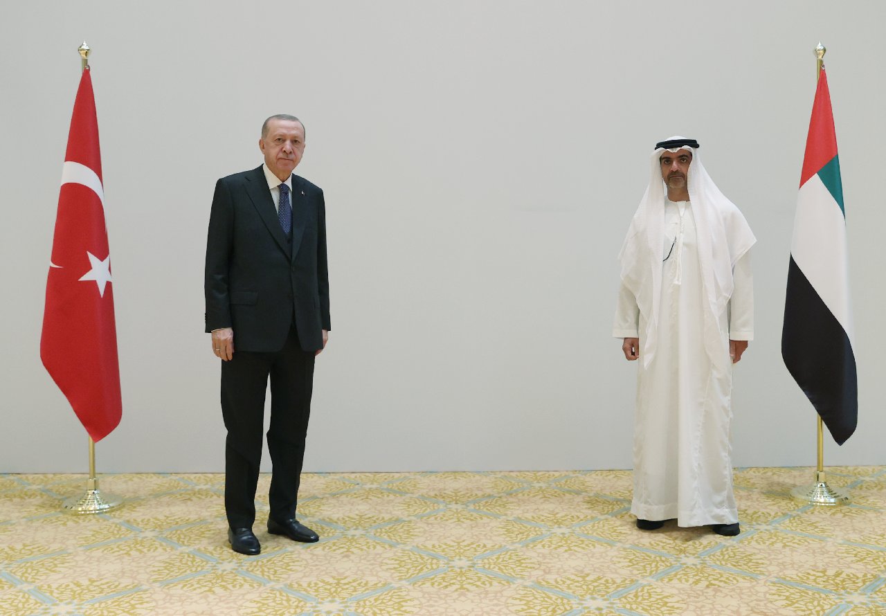 Cumhurbaşkanı Erdoğan, Abu Dabi’de BAE’li iş insanlarıyla buluştu