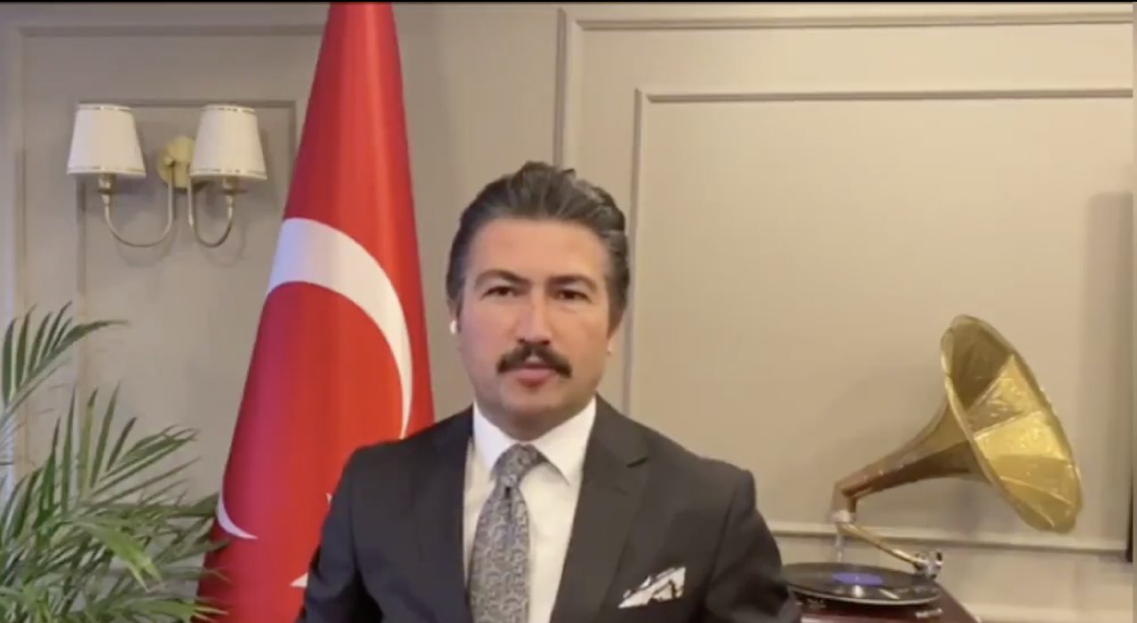 AKP'li Özkan'dan "Yeniden kuruluş anayasası" ile ilgili yeni açıklama