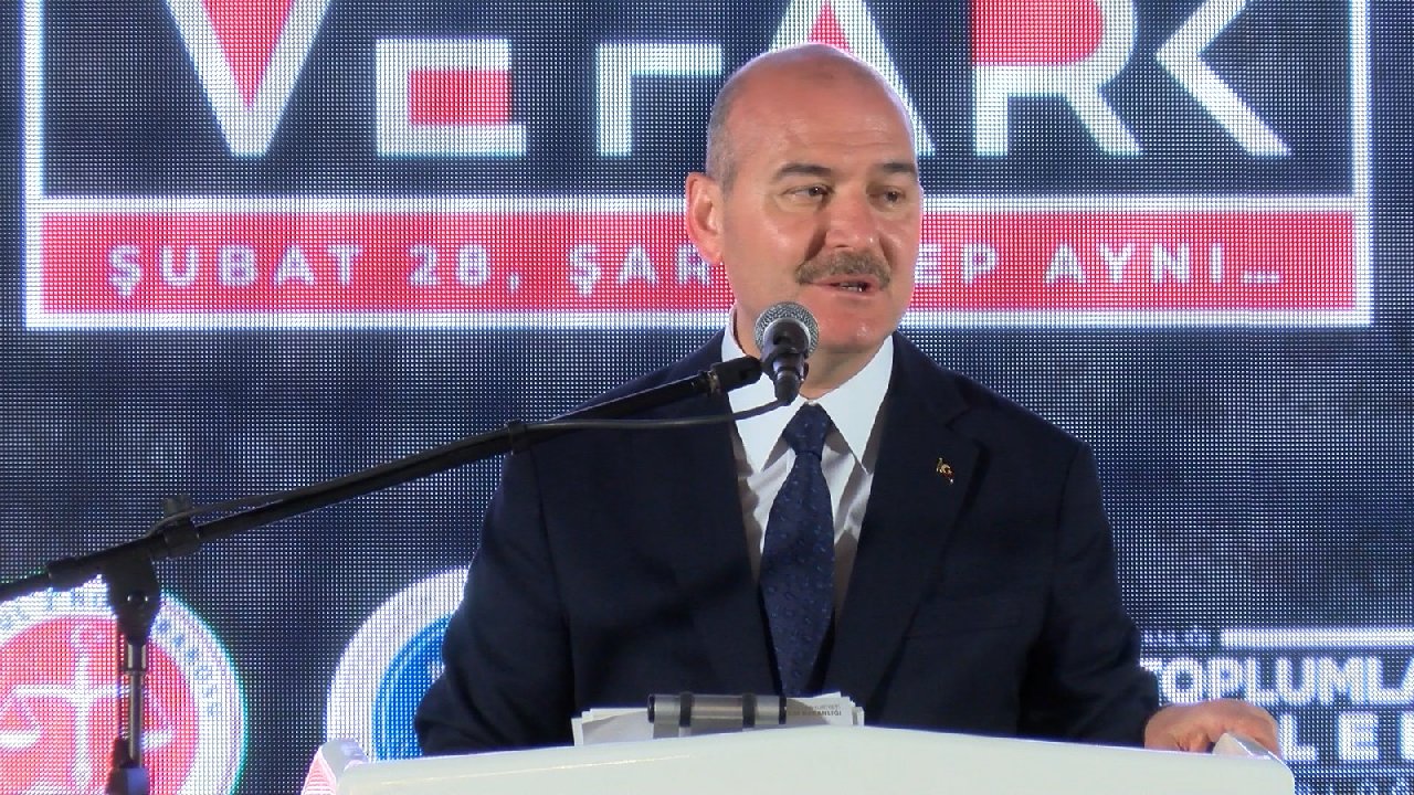 Bakan Soylu'dan muhalefete: "28 Şubat ittifakıyla  bir masanın etrafında toplanabilirler, o toplanmaların bize bir zararı yoktur"