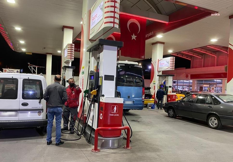 Motorin ve benzine indirim, LPG'ye zam