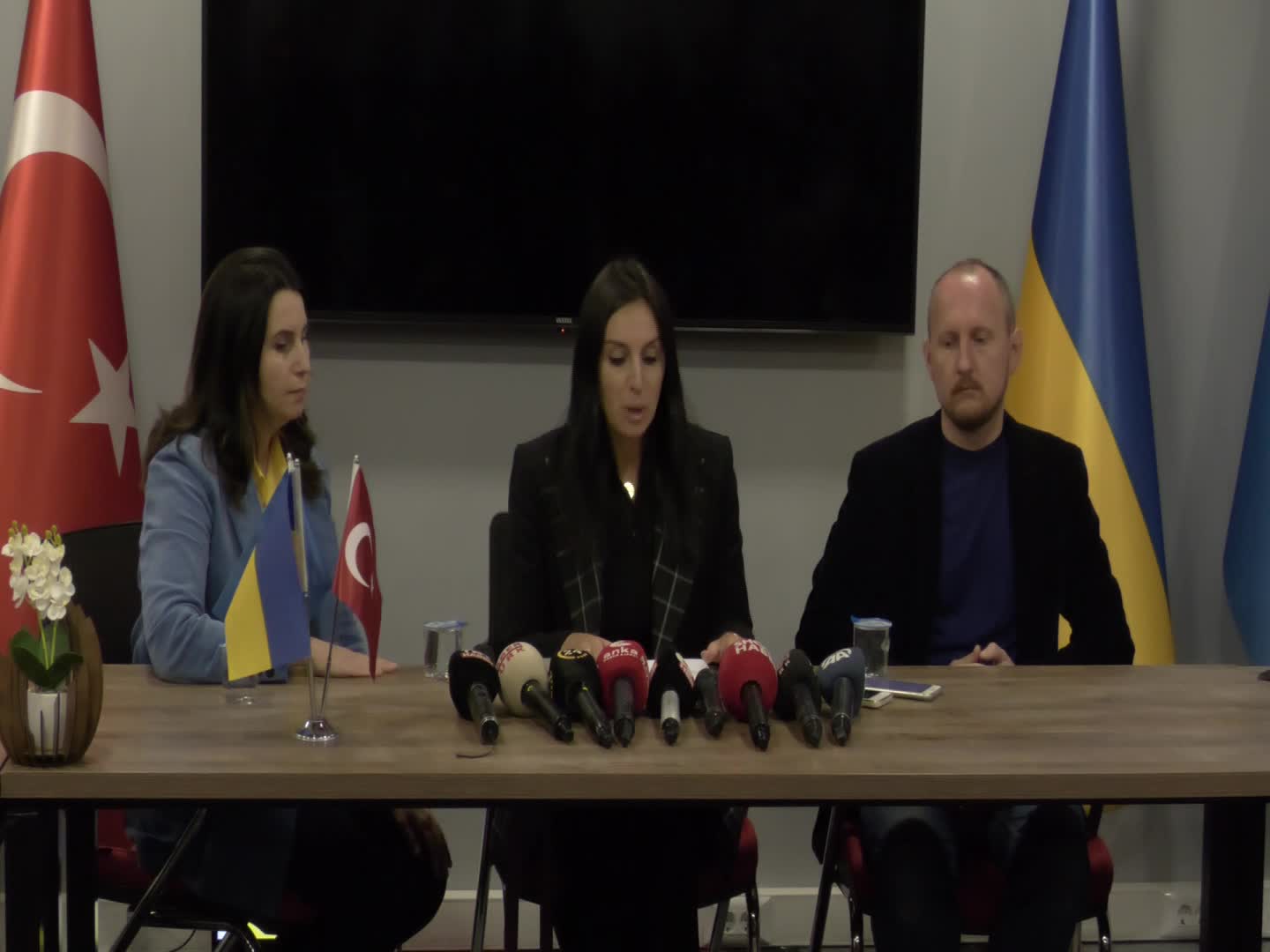 Eurovision birincisi Ukraynalı şarkıcı Jamala: "Klip çekmeye gelecektim, mülteci olarak kaçmak zorunda kaldım"