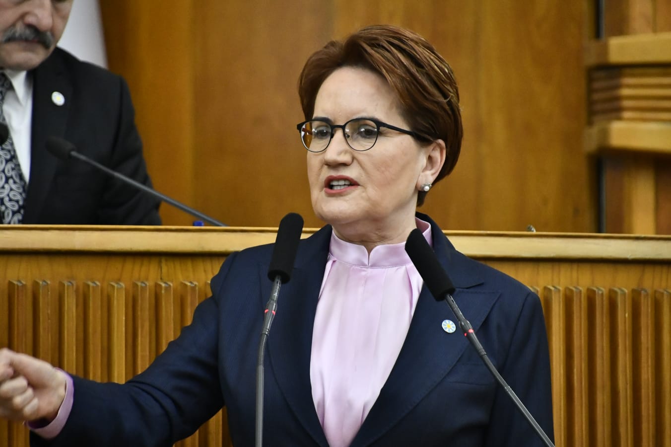 Akşener'e göre 'vizyonsuzluk belgesi': Bayat vaatleri ambalajlamışlar