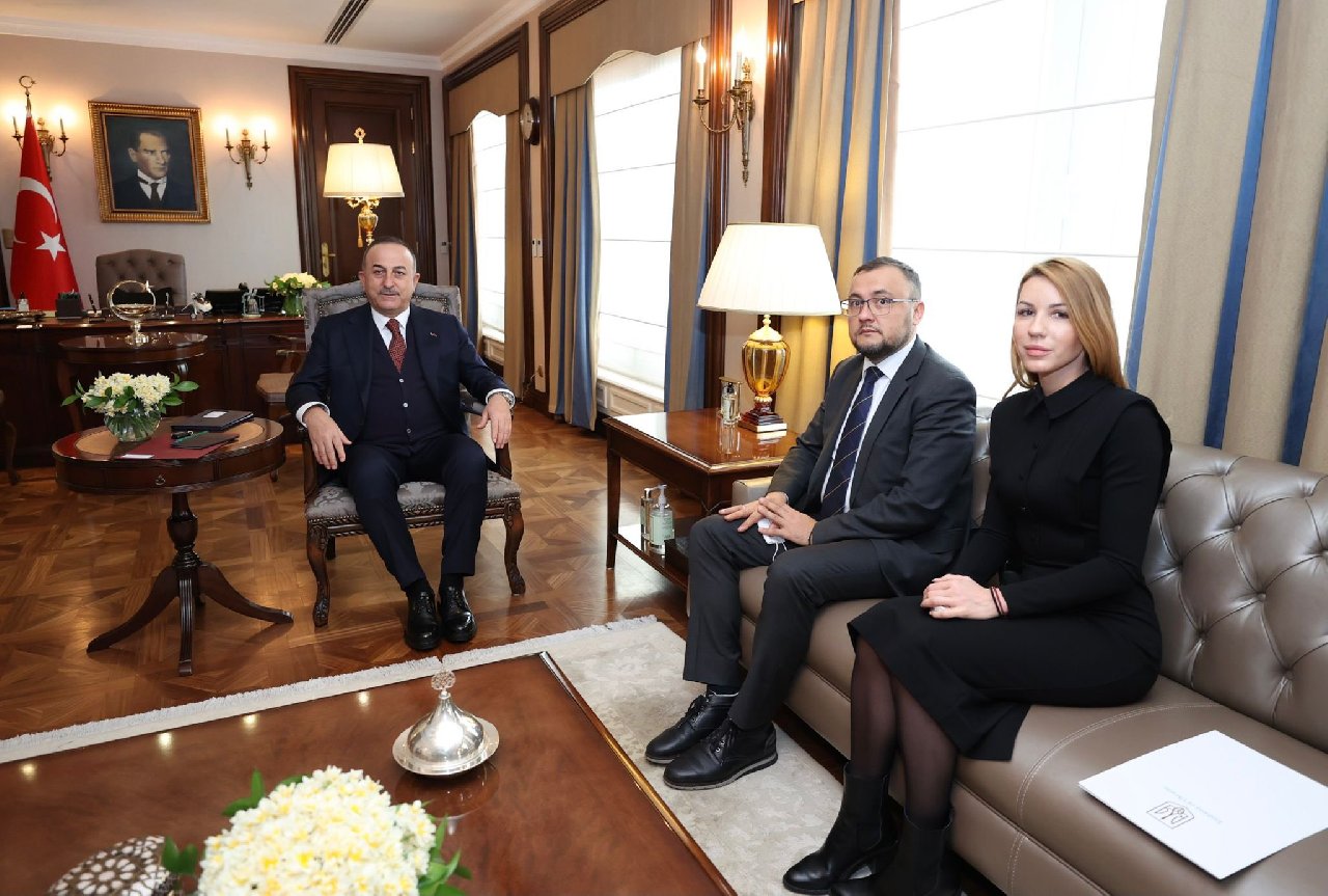 Dışişleri Bakanı Çavuşoğlu, Ukrayna Büyükelçisi Bodnar'la görüştü
