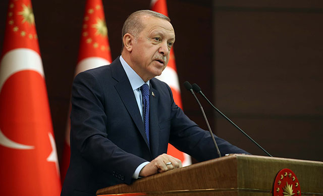 Erdoğan'ın doktorlarla ilgili "Giderlerse gitsinler" sözlerine AKP'den bir açıklama daha: "Halk diliyle konuşur"