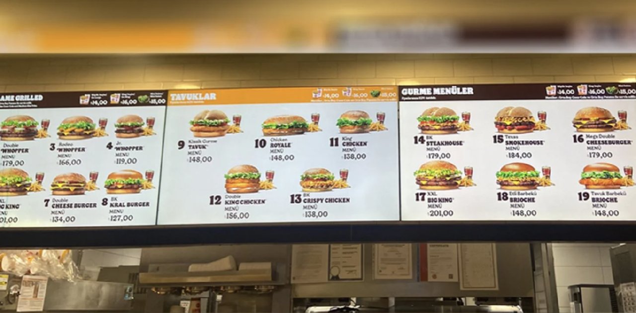 İstanbul Havalimanı'nda yiyecek, içecek fiyatları uçtu: Hamburger 119, simit 30 lira