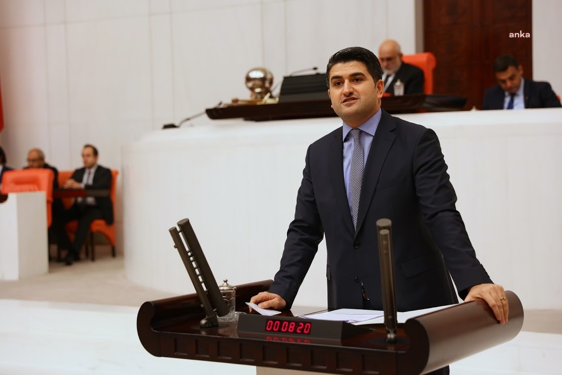 CHP'li Adıgüzel, Samsun'da 2 kardeşin 16 milyar TL'lik banka vurgununu Meclis gündemine taşıdı