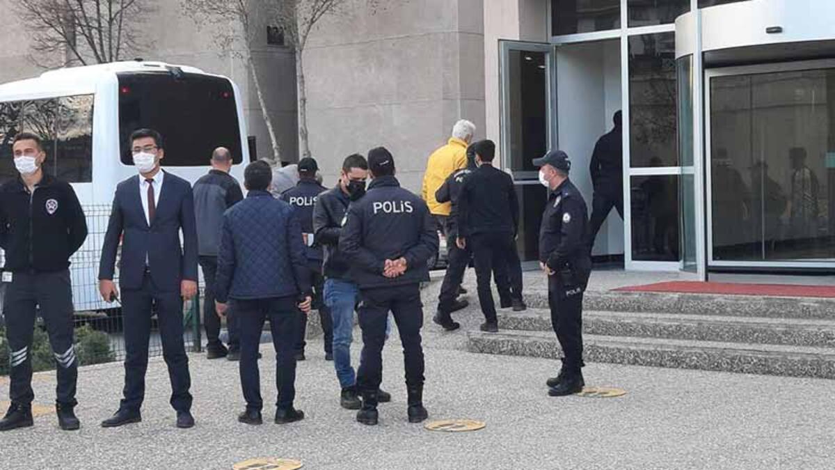 Montrö Bildirisi davasında ifadesi alınan sanıkların yurtdışı çıkış yasakları kalktı