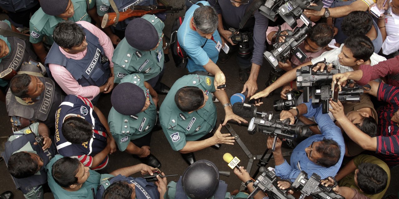 UNESCO, dünyadaki tüm polislere gazetecilerin güvenliği için eğitim verecek