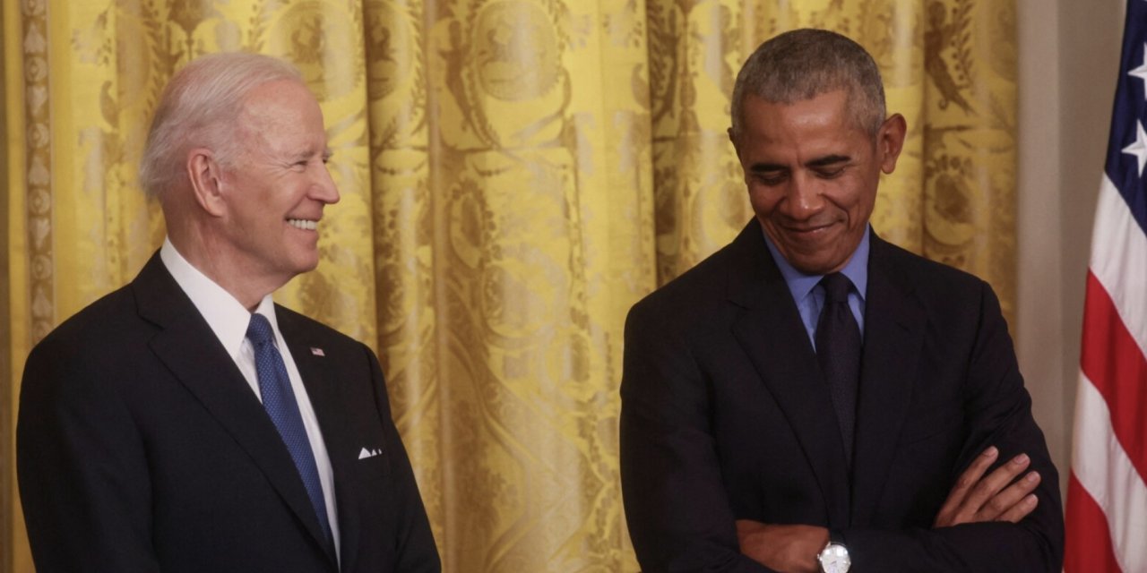 Obama, 5 yıl sonra esprileriyle Beyaz Saray'da:  "Sayın Başkan Yardımcısı..."