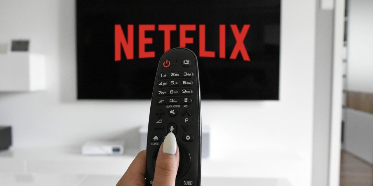 Netflix, Şener Şen'den rol çaldı: Ama bir sor neden?