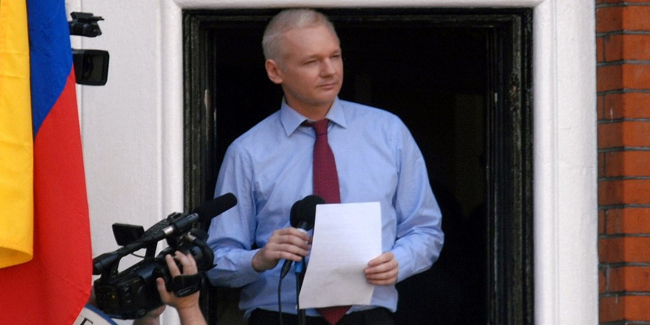 175 yılla yargılanabilir: Julian Assange'ın ABD'ye iadesine karar verildi