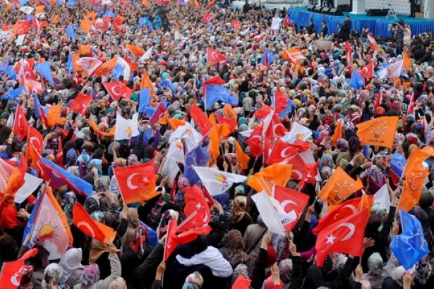 Avrasya Araştırma Başkanı:  Seçmen, ‘seçime kadar AKP’liyiz’ diyor