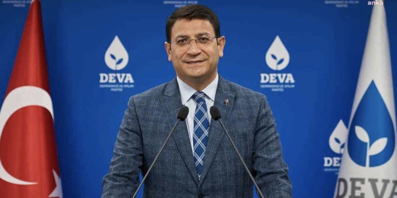 Davutoğlu'nun 'üçlü ittifak' açıklamasına DEVA'dan yanıt geldi