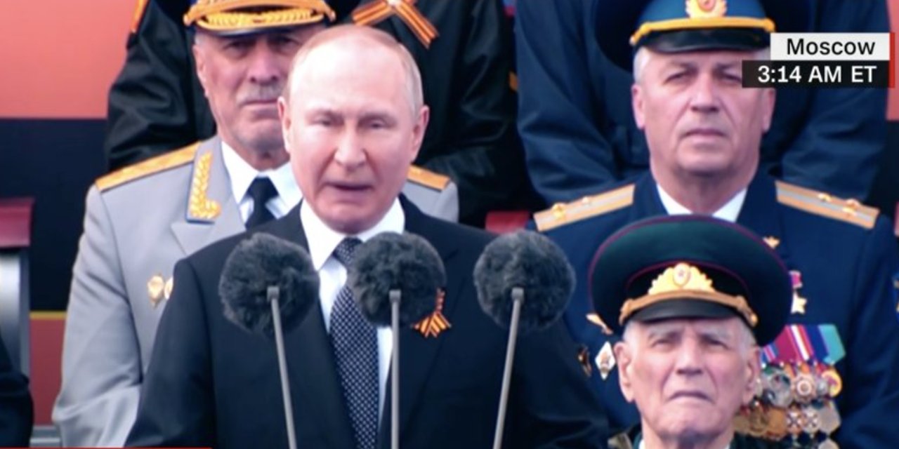 Putin'in 'hasta olduğu' iddialarına Lavrov'dan yalanlama