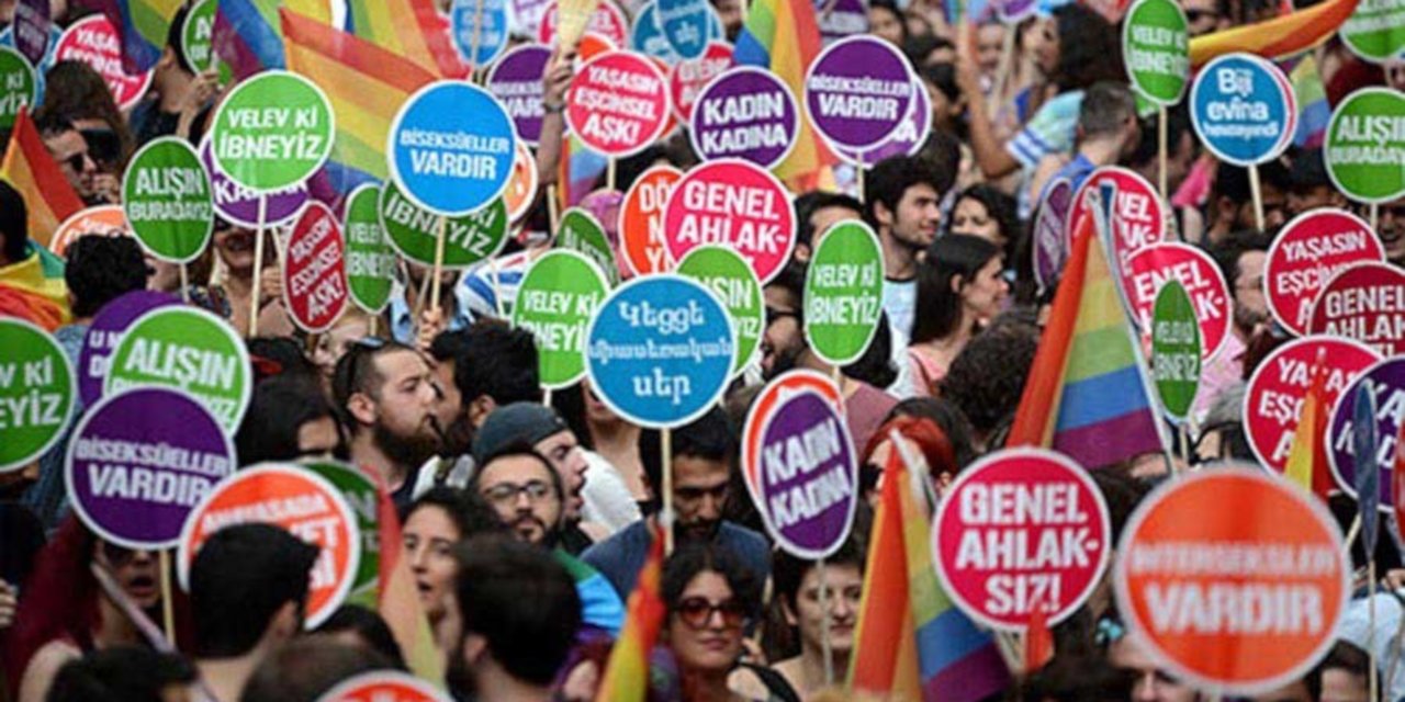 İstanbul Onur Yürüyüşü davası 23 Aralık'a ertelendi