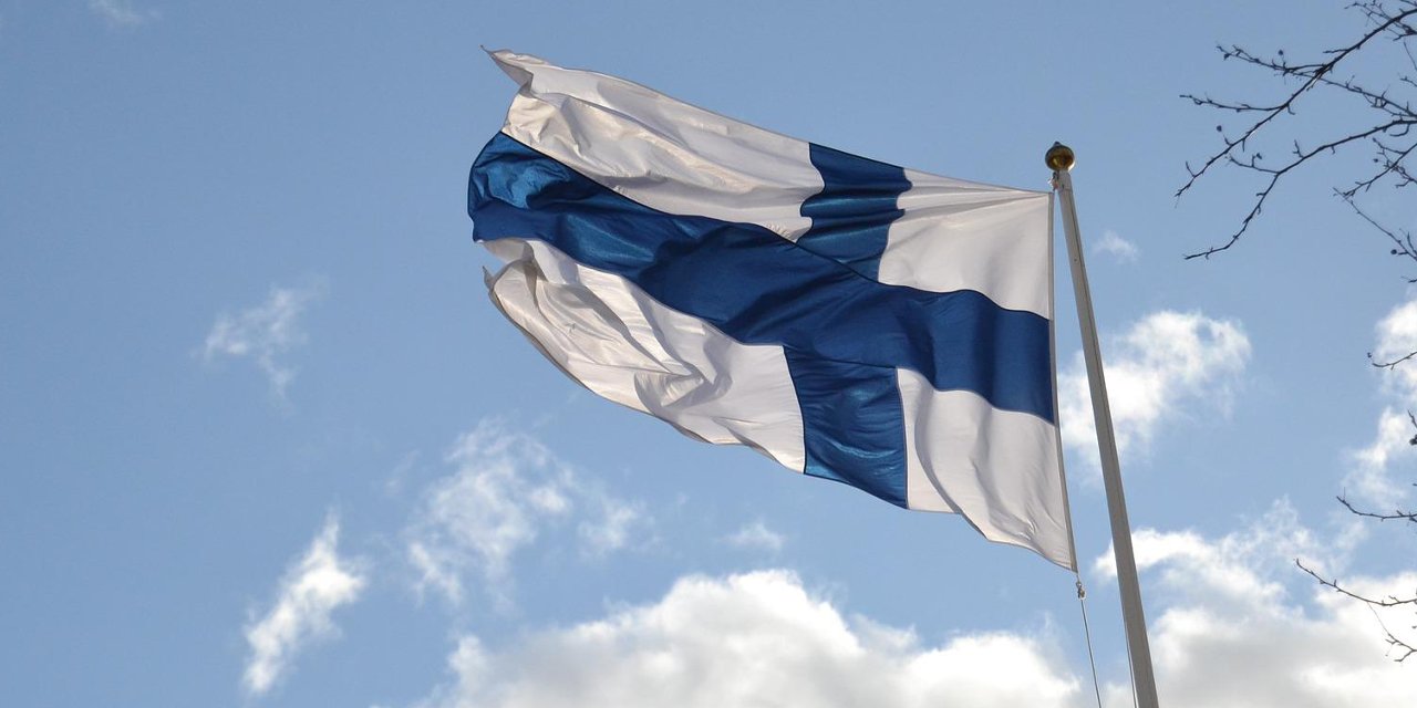 Finlandiya polisi Kur'an yakma eylemlerine izin vermeyecek