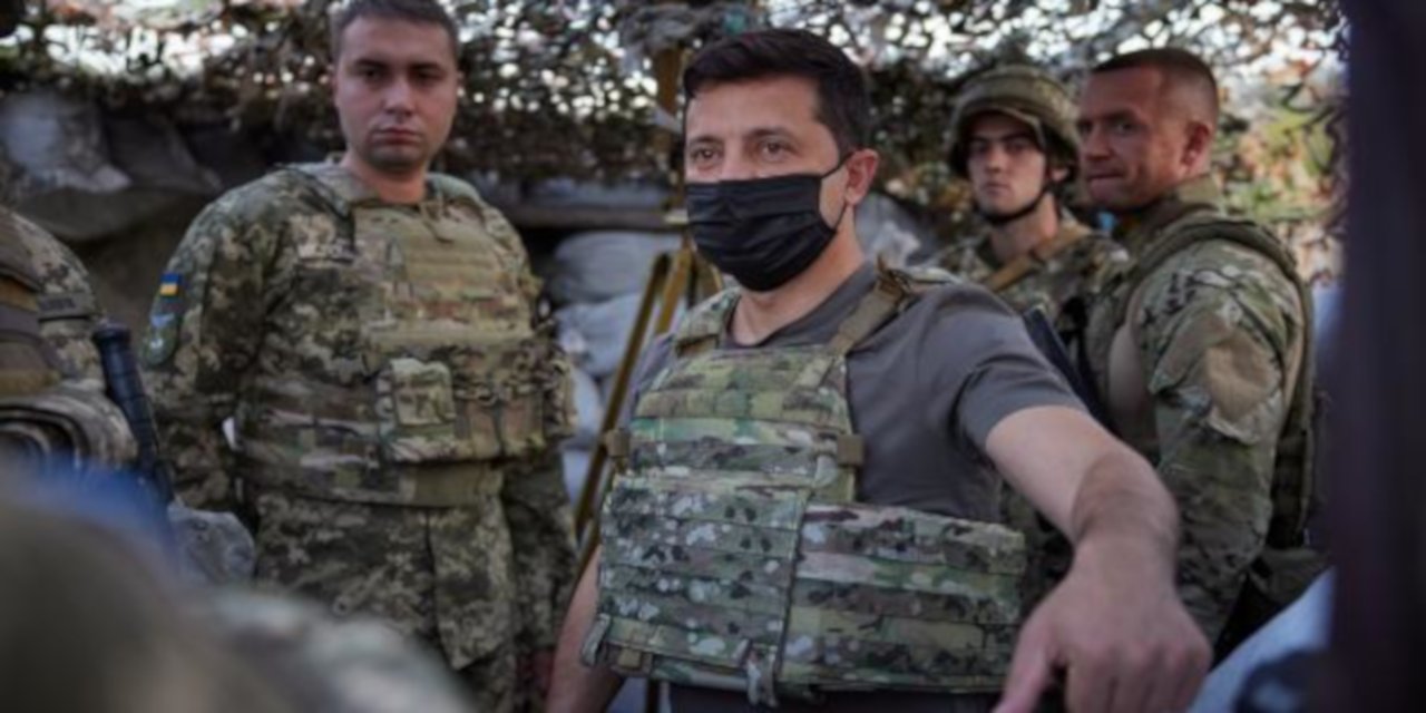 Azovstal'dan 260 Ukrayna askeri tahliye edildi